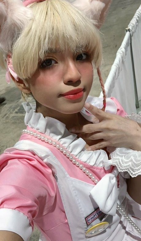 EdenTheFairy pretty pornstar pictures