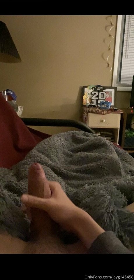 boytwinkjay21 nudes star images