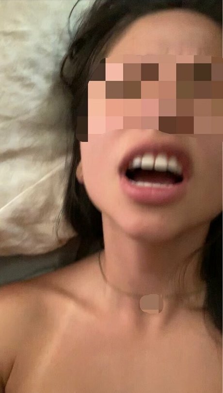 Jenandfreddie model hot pictures