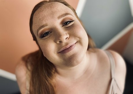 chubbycupcake actress pictures