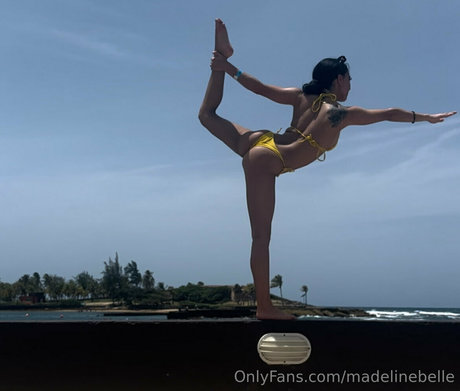 Madelinebelle xxx actress img