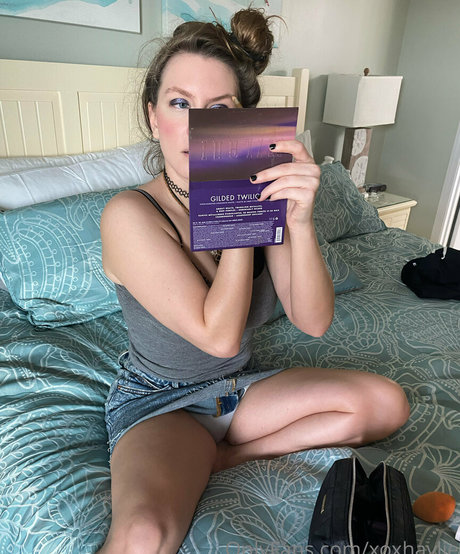 xoxhaylie pornstar exclusive picture