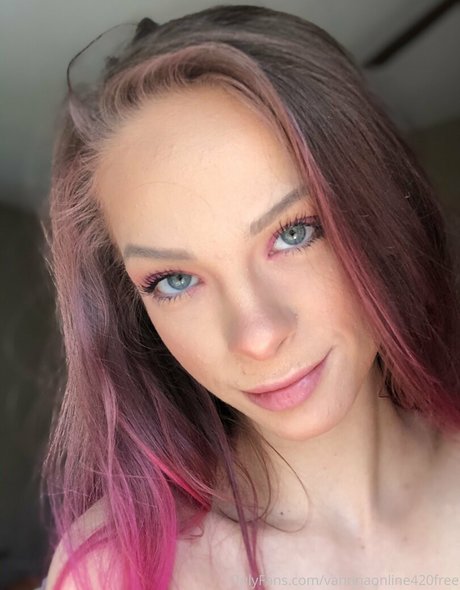 vannnaonline420free model best gallery