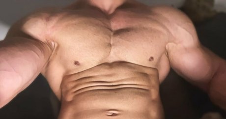 spidermanof nude model pictures