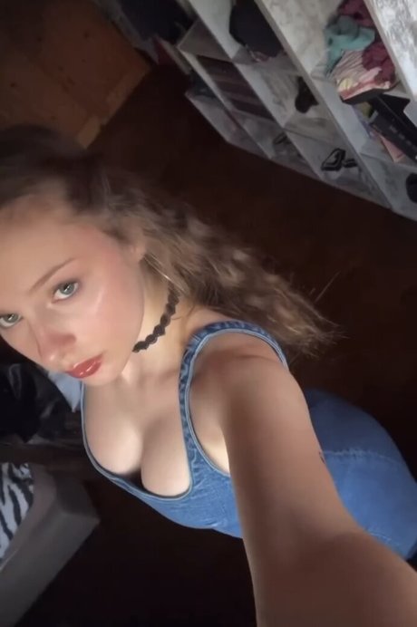 Trinitysdc naked model images