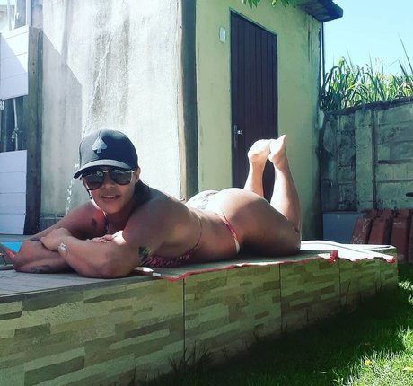 Giselle Bruta sexy star galleries