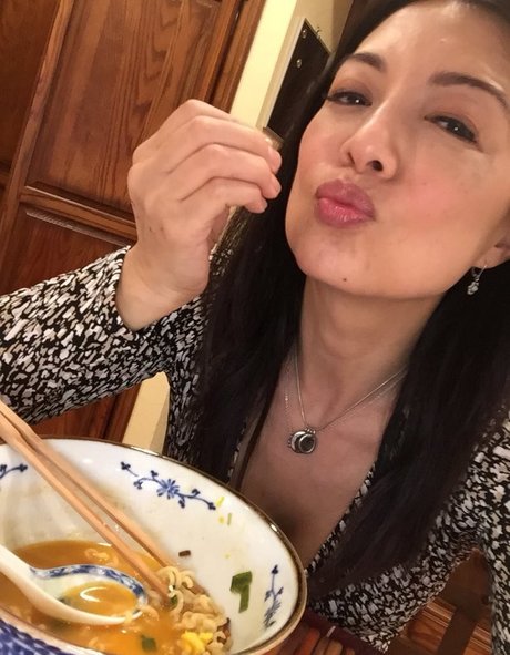 Ming Na Wen star nudes pic