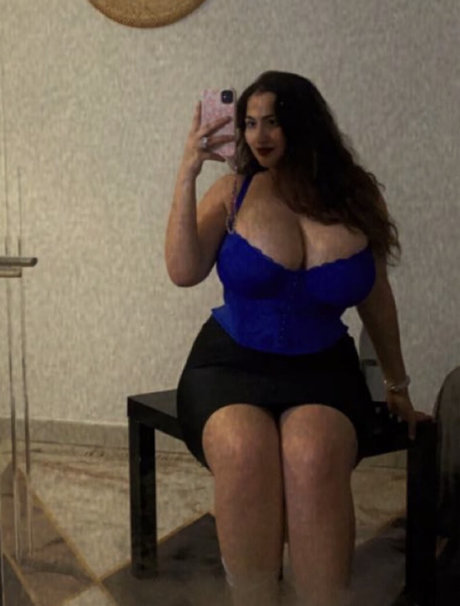 Lili M model best pictures