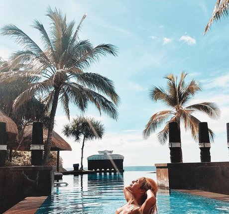 Jessica Book exclusive star photos