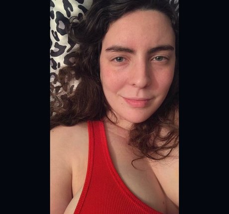 Kara Greene_ naked actress pics