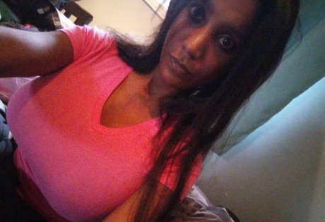 Amber Higgins Cecil model hd archive