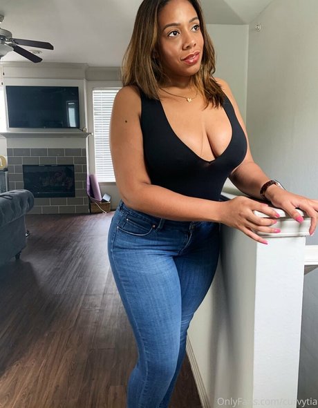 realtexascurves pornstar art galleries