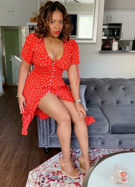 realtexascurves nudes actress images