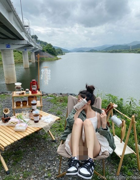 jenasis beautiful actress gallery