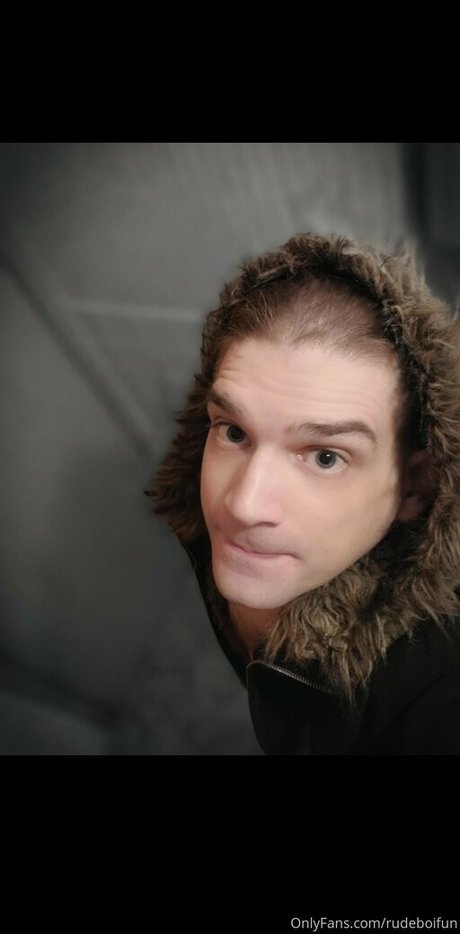 rudeboifun model naked photo