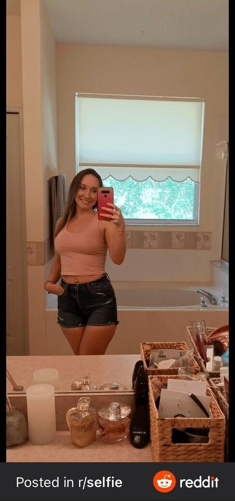 Brittibratti star pretty image