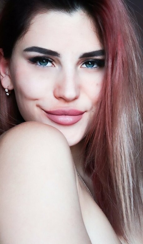 sasha unic adult model archive