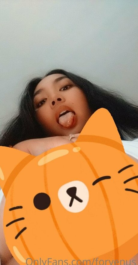 forvenus porn star picture