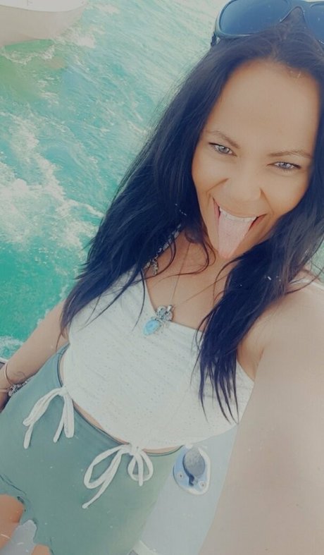 davens nudes model img