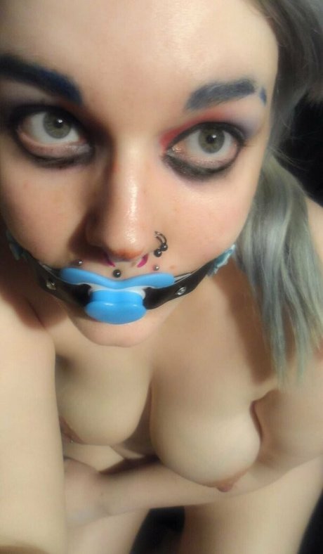 nightofsanguine top model pictures