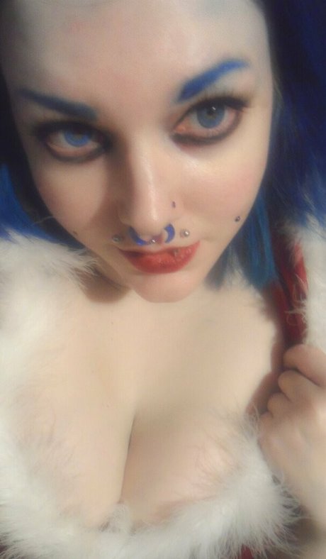 nightofsanguine star nude photos