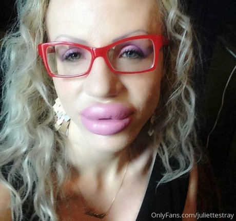 juliettestray nudes actress image