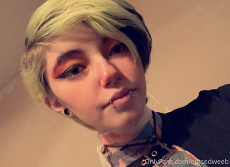 erasedweeaboo free pornstar erotic photos