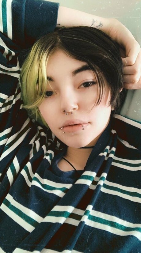 erasedweeaboo free best star galleries