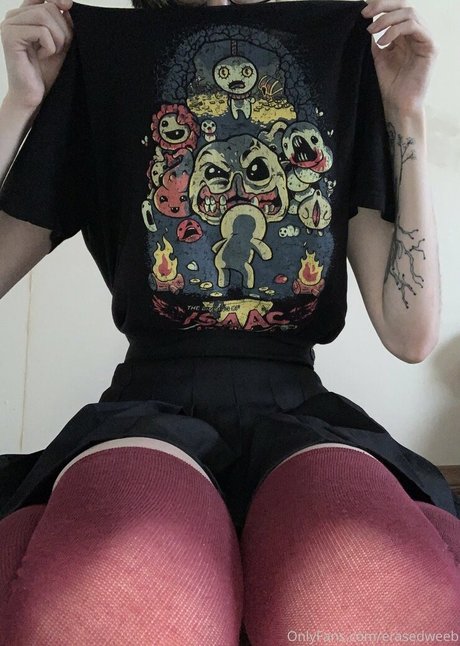 erasedweeaboo free hot actress image