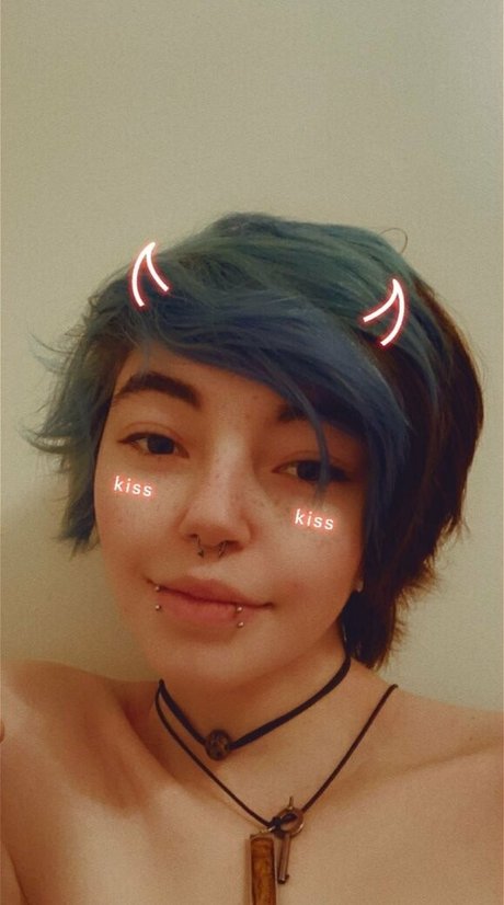 erasedweeaboo free model nice pics