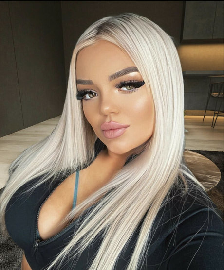 Sina grd nude actress pictures