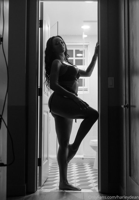 harleydean high quality star image