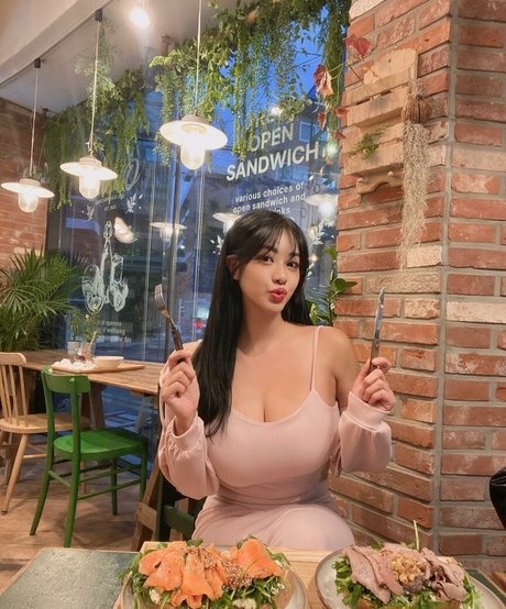 Tasha Y nice model galleries