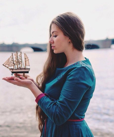 Sasha Shtern beautiful actress pictures