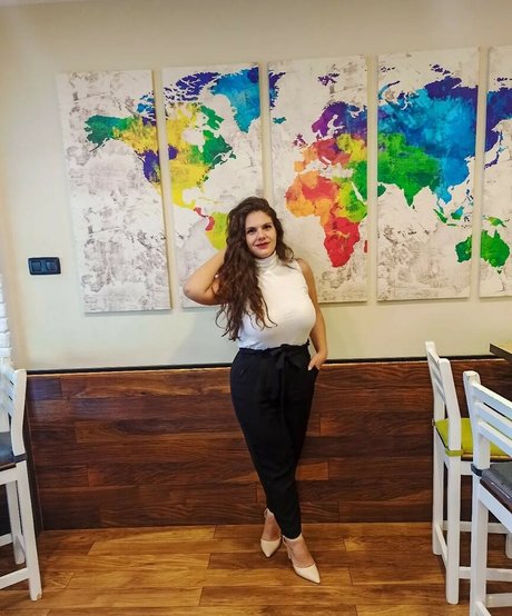 Eliza Stefanova best actress pictures