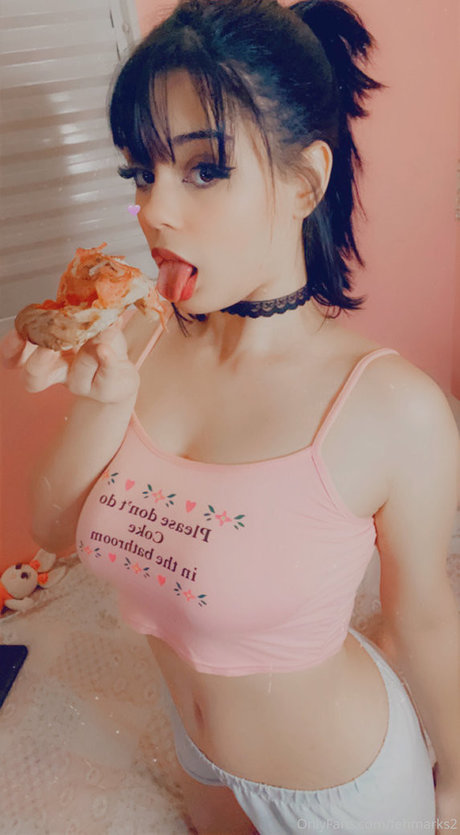 Feh Mark star naked photos