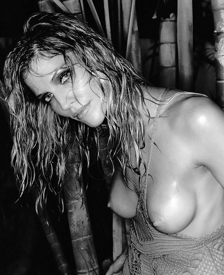 Tricia Helfer nude star image