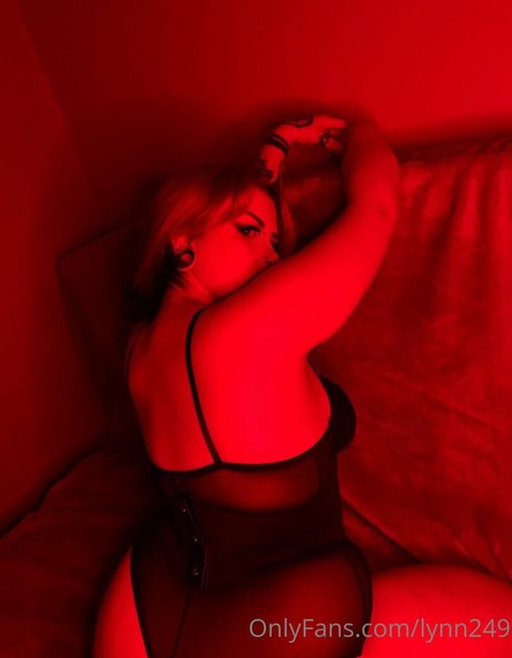 lynn249 art actress archive