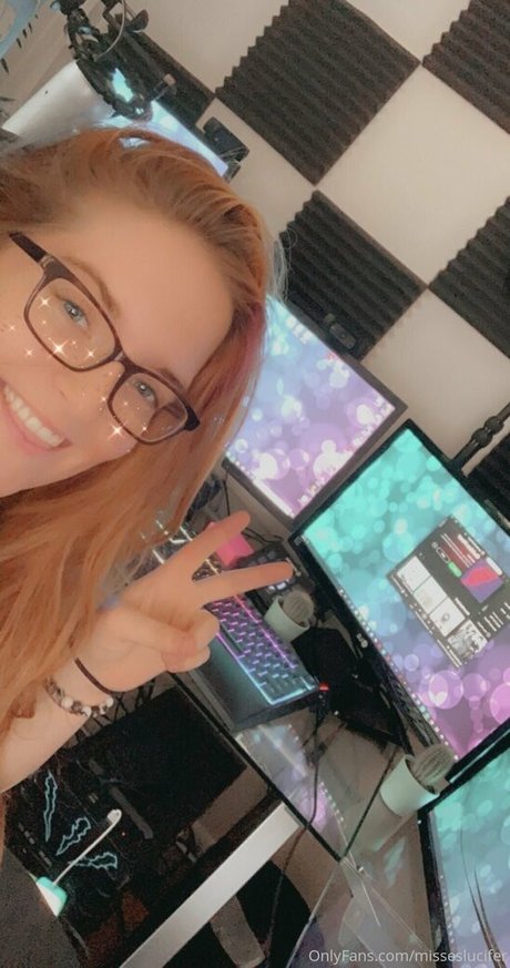 lucigonewild model exclusive pic