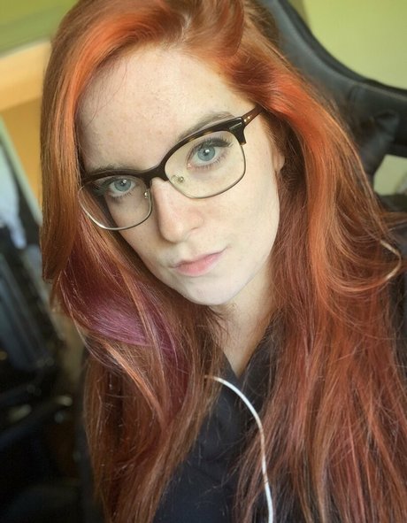 lucigonewild model porn gallery