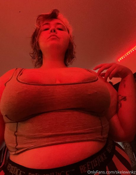 skelewinkz star best pics