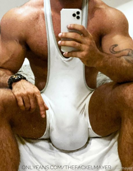 thefackelmayer model free picture