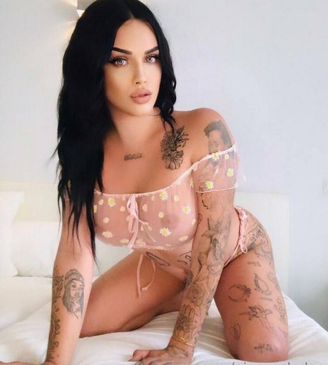 pina coladaa free model img