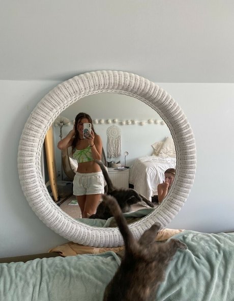 Michelaraeupton exclusive model photos