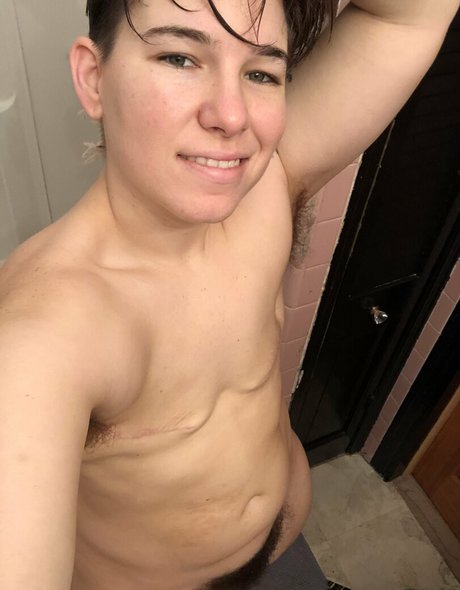 butchdaddypump model exclusive image