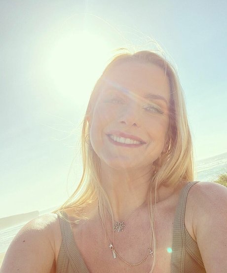 Jeanette Biedermann pretty model pictures