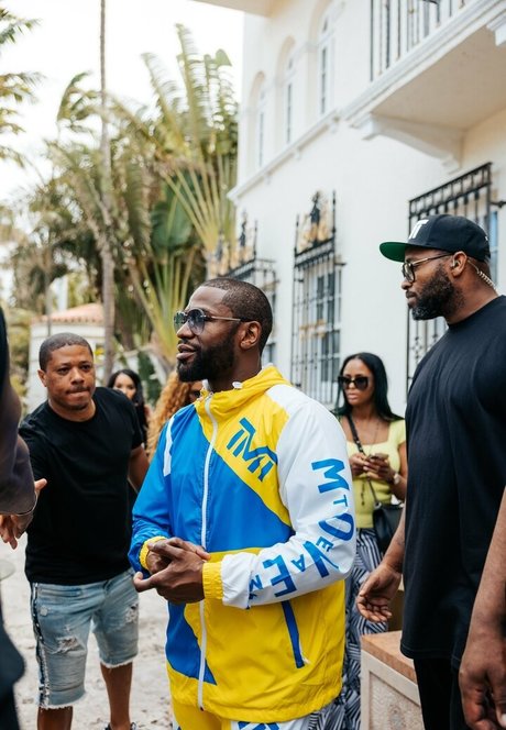 floydmayweather model sexy img