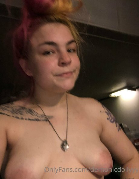 Demonicdollyyy model free gallery