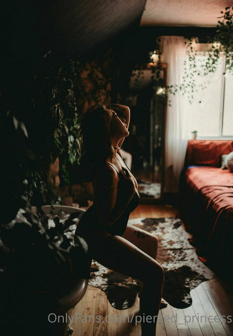 pierced princess porn model images