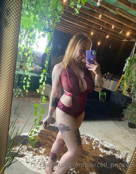 pierced princess hot pornstar pictures
